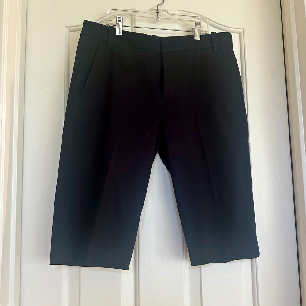 EUC: Vince Stretch Italian Stretch Cotton Bermuda Chino Shorts Sz:8